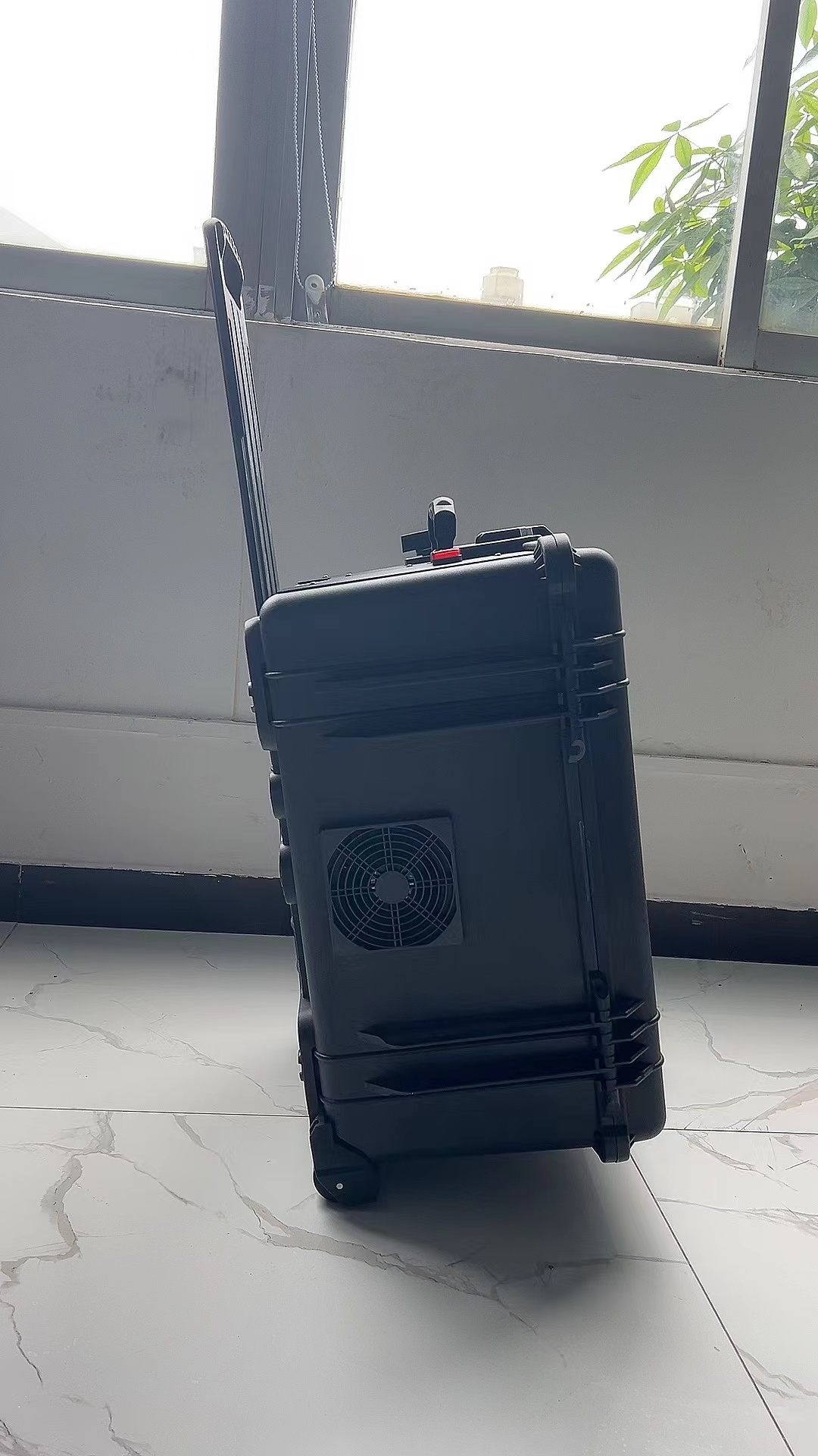 远安手拉箱型移动通信干扰器